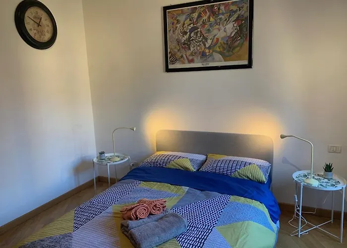 Flat Beetwen Centre And Railway Station!! 아파트