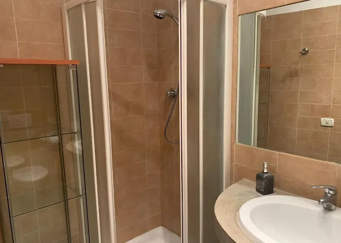 Flat Beetwen Centre And Railway Station!! * Bologna