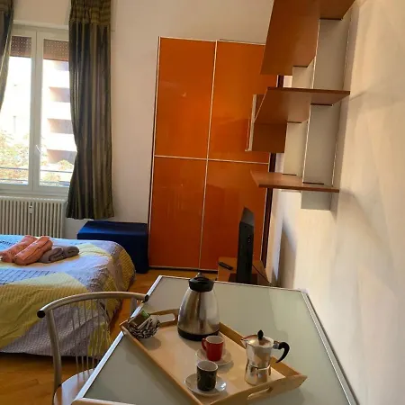 Flat Beetwen Centre And Railway Station!!